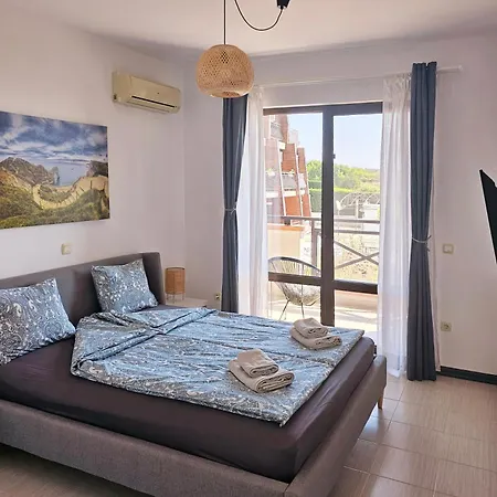 Apartment Sea Chernomorets