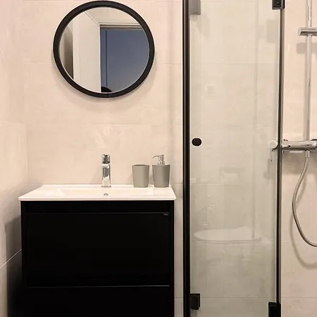 Sea Apartment *