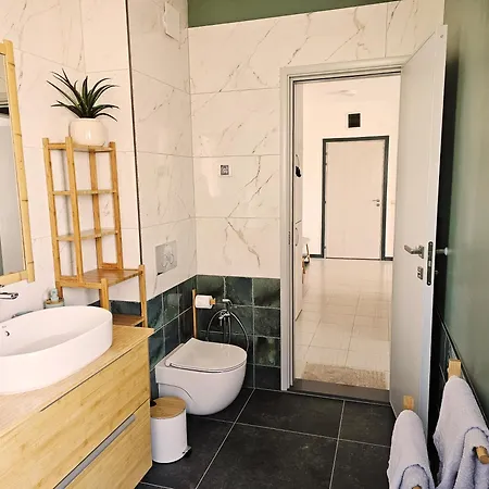 Apartment Sea Chernomorets