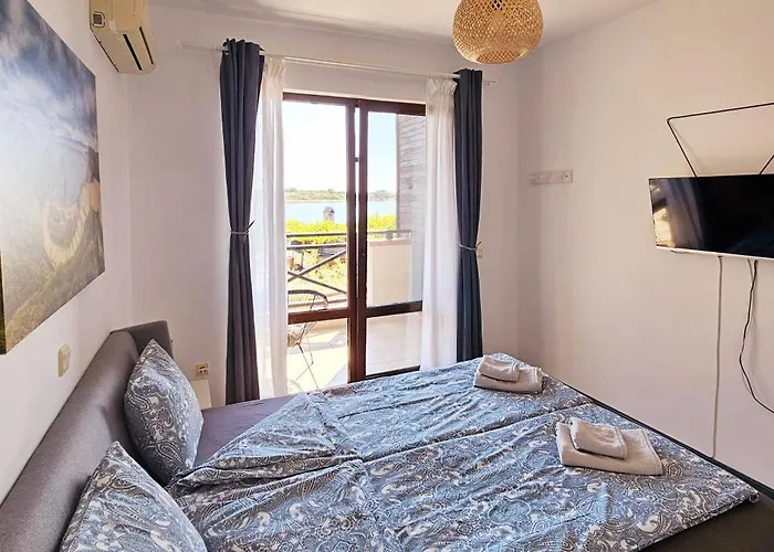 Διαμέρισμα Sea *